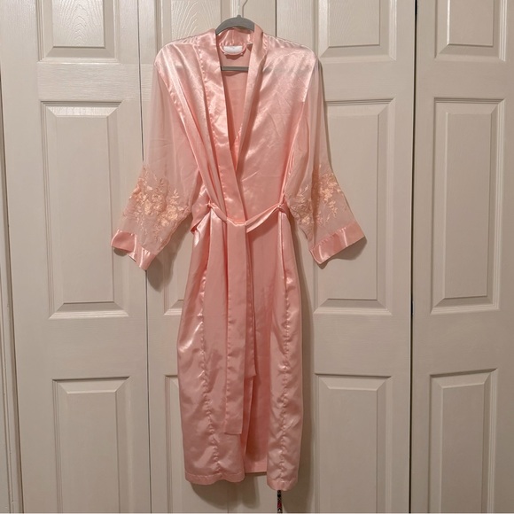 Intimate Essentials Silky Robe - Picture 2 of 4